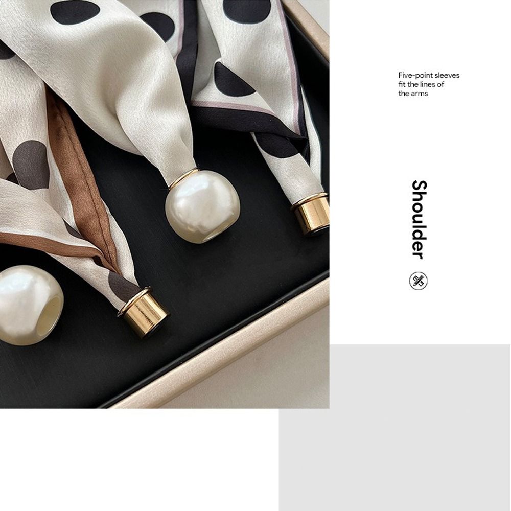 Elegante Pañuelo de Seda con C - Outdoor Furniture Decor reseña y precio